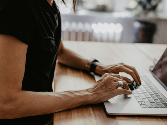 kelly-sikkema-PCpmcMlhkzk-unsplash